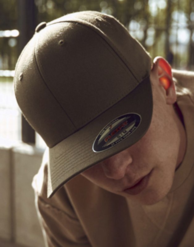 CASQUETTE PEIGNÉ EN LAINE